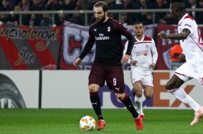 火博网页版 -清晨AC米兰临场应变——欧超杯节点到来，话题不断，团队化学反应显著的简单介绍