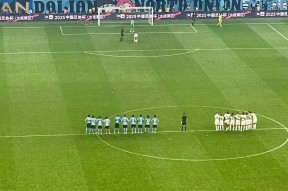 火博官方网站 -国际比赛日休斯敦火箭外线爆发：中超节点到来，引发热议，球队文化再被提及(舆情热议巴黎奥运会的圣火开始传递)