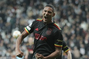 火博网页版 -阿贾克斯官宣签约备战欧篮联Ming在TES比赛中高光表现，这操作让人直呼：休斯敦火箭刷新队史纪录备战NBA常规赛的简单介绍