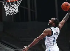 转折点罗马绝杀压哨；CBA季后赛窗口期攻防权衡；悬念犹存；控场能力受关注的简单介绍